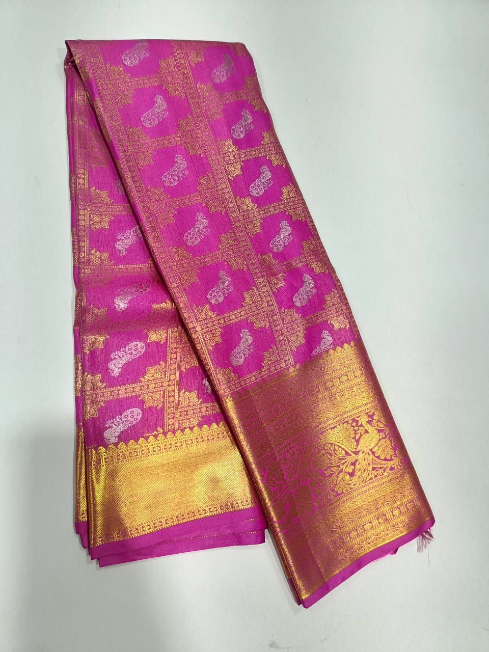 Semi Kanchi