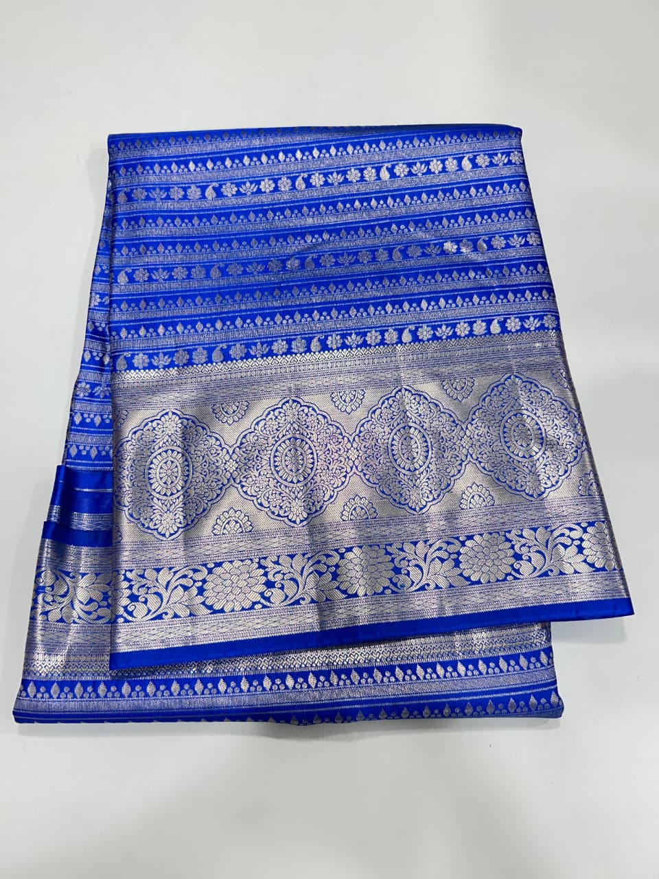 Semi-kanchi