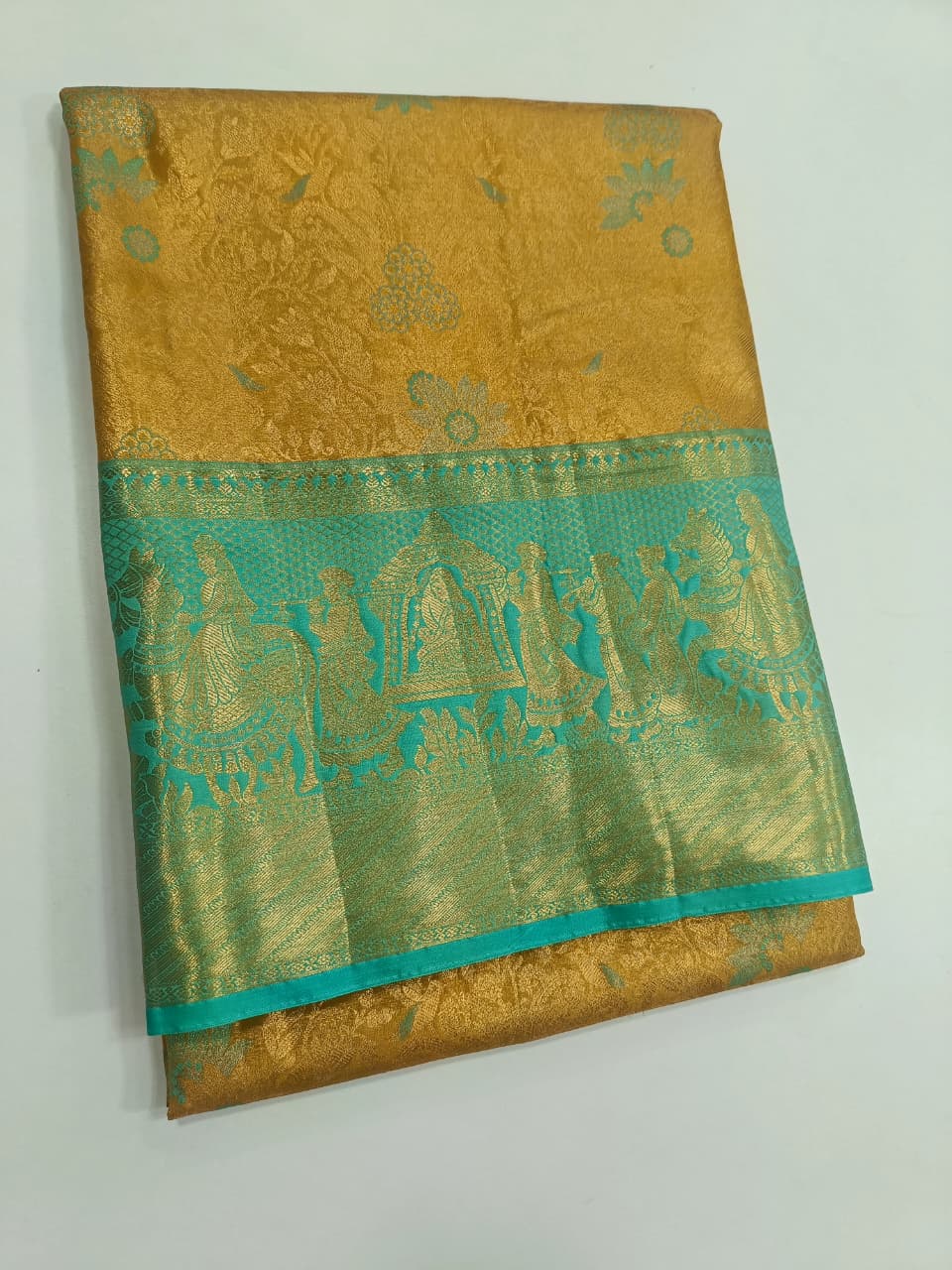 Semi-kanchi